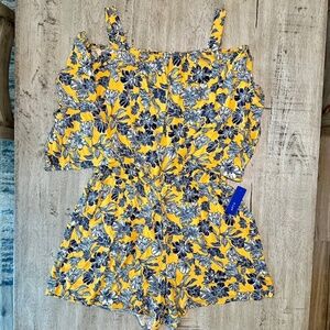 Apt. 9 Off the Shoulder Flutter Sleeve Romper